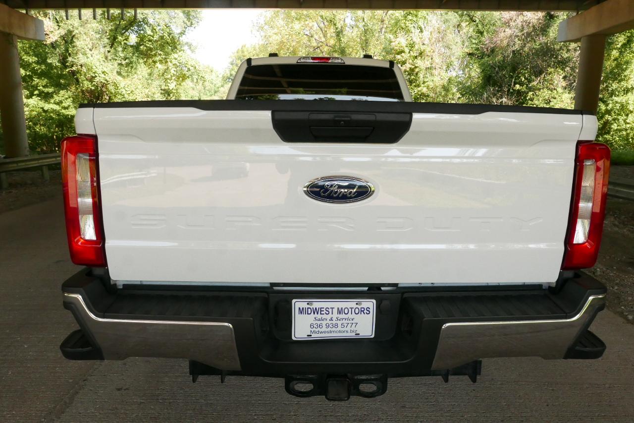 Ford Super Duty F-350 SRW XL 4WD SuperCab 8' Box 2026