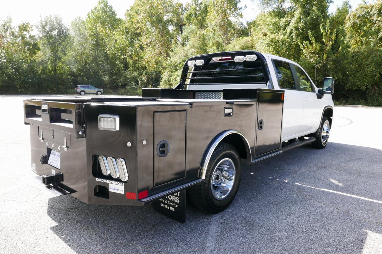 Chevrolet Silverado 3500HD CC 4WD Crew Cab 177" WB, 60" CA LT 2025