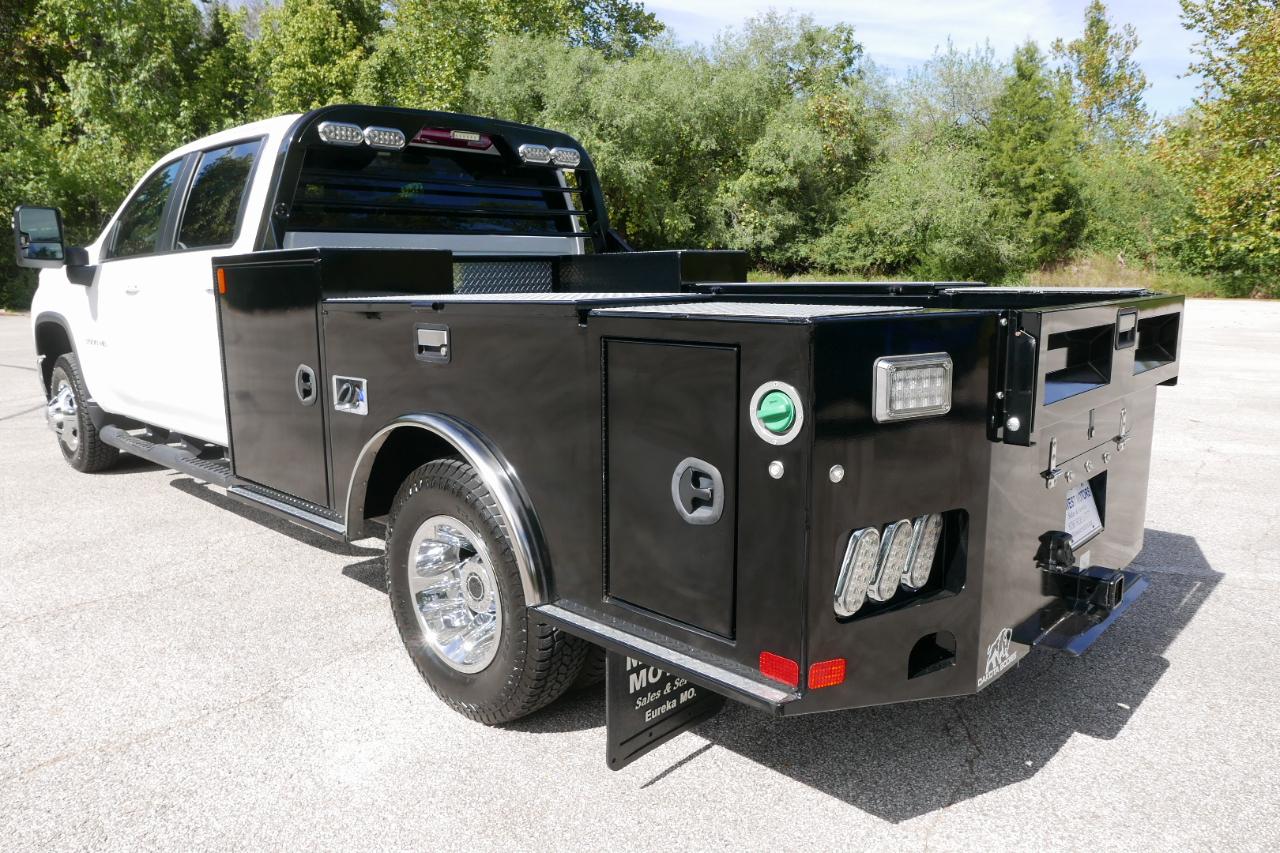 Chevrolet Silverado 3500HD CC 4WD Crew Cab 177" WB, 60" CA LT 2025