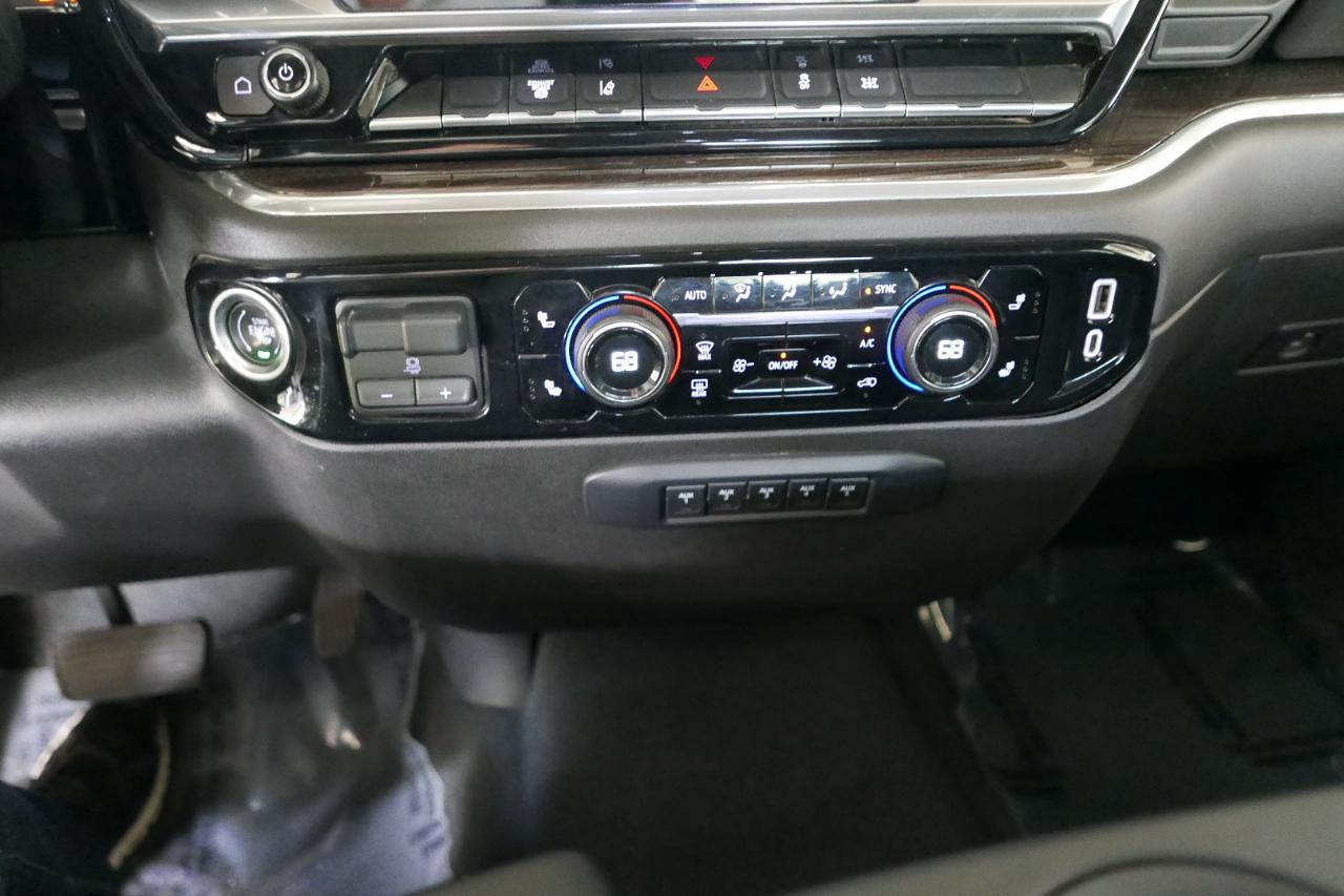 Chevrolet Silverado 3500HD CC 4WD Crew Cab 177" WB, 60" CA LT 2025