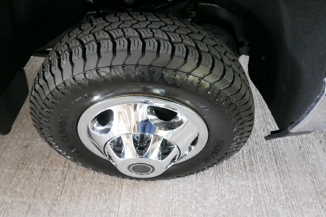 Chevrolet Silverado 3500HD CC 4WD Crew Cab 177" WB, 60" CA LT 2025