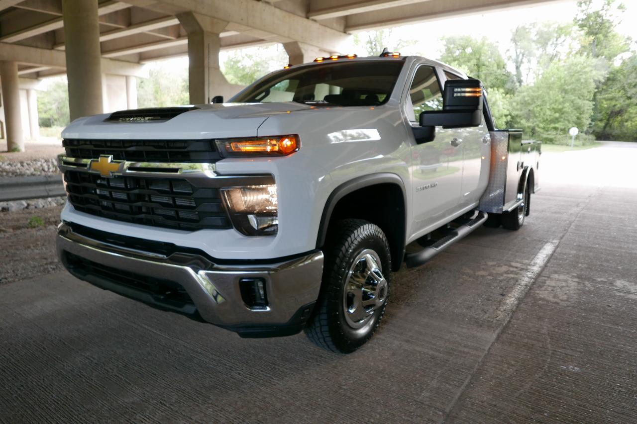 Chevrolet Silverado 3500HD CC 4WD Crew Cab 177" WB, 60" CA LT 2025