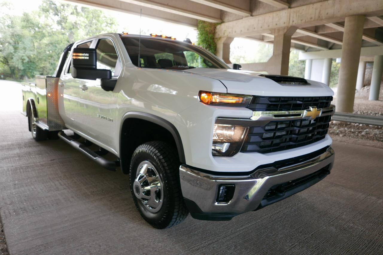 Chevrolet Silverado 3500HD CC 4WD Crew Cab 177" WB, 60" CA LT 2025