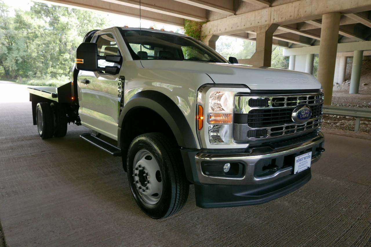 Ford Super Duty F-450 DRW XL 4WD Reg Cab 169" WB 84" CA 2025