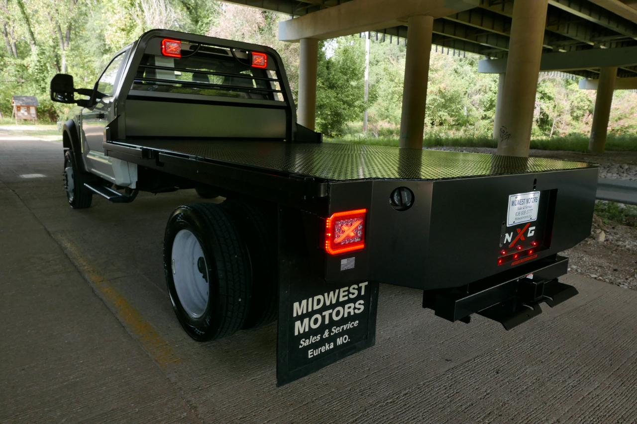 Ford Super Duty F-450 DRW XL 4WD Reg Cab 169" WB 84" CA 2025