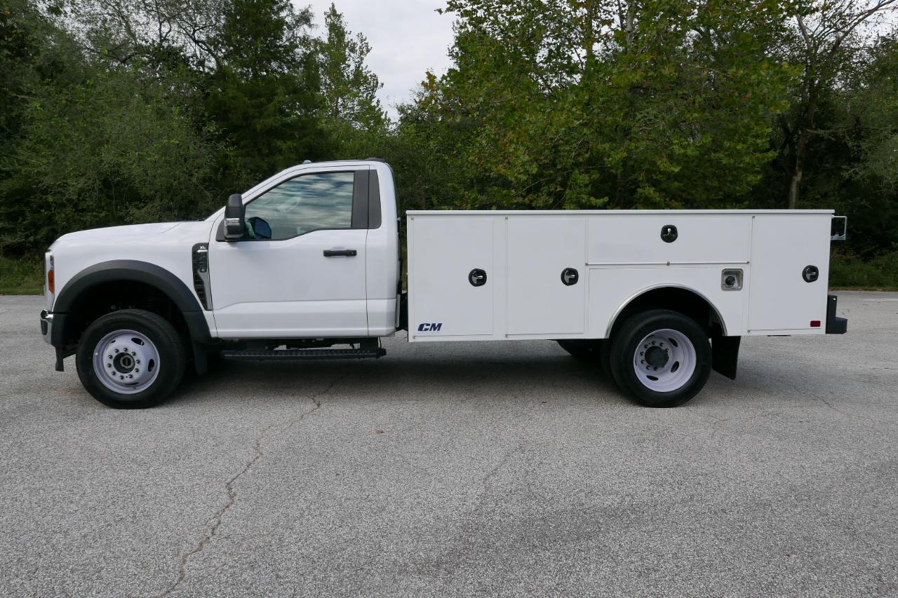 Ford Super Duty F-450 DRW XL 4WD Reg Cab 169" WB 84" CA 2025