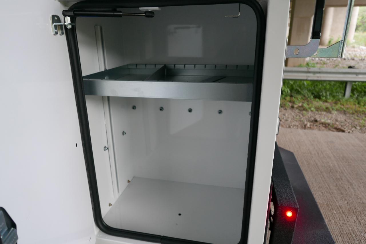 Ford Super Duty F-450 DRW XL 4WD Reg Cab 169" WB 84" CA 2025
