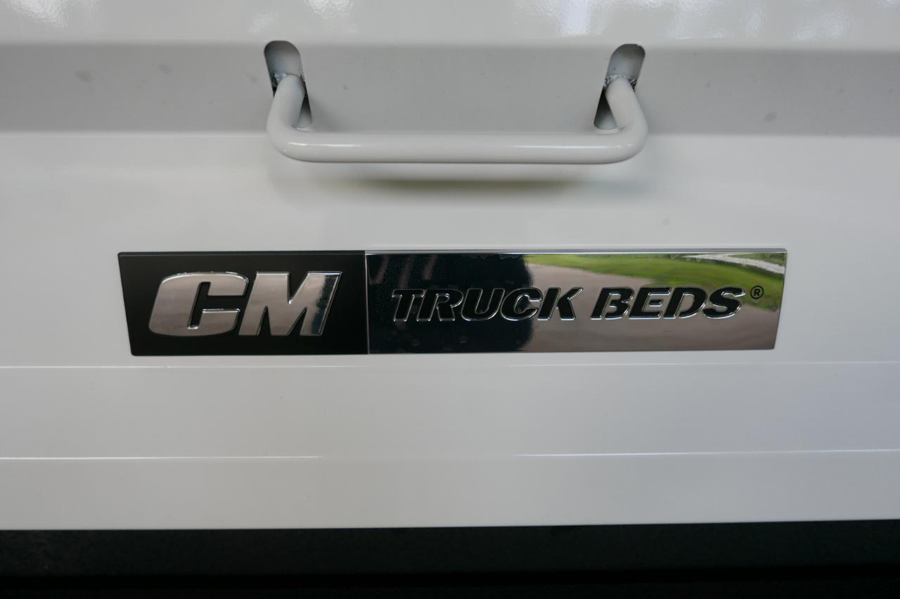 Ford Super Duty F-450 DRW XL 4WD Reg Cab 169" WB 84" CA 2025