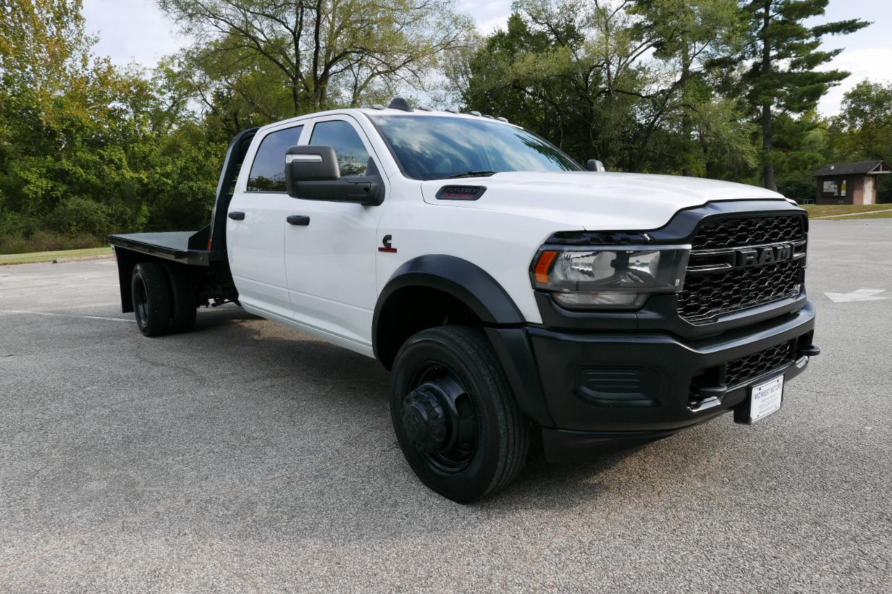 RAM 5500 Chassis Cab Tradesman 4x4 Crew Cab 84" CA 197.4" WB 2023