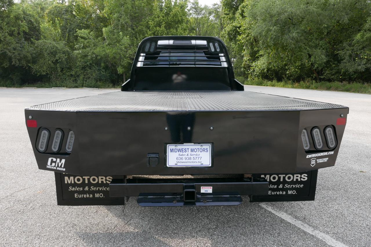 RAM 5500 Chassis Cab Tradesman 4x4 Crew Cab 84" CA 197.4" WB 2023