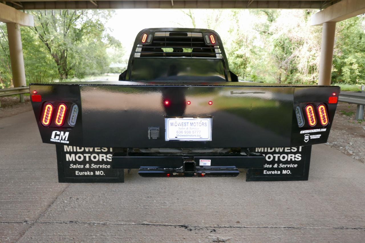 RAM 5500 Chassis Cab Tradesman 4x4 Crew Cab 84" CA 197.4" WB 2023