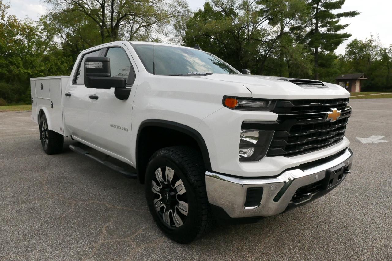 Chevrolet Silverado 2500HD 4WD Crew Cab 172" Work Truck 2025