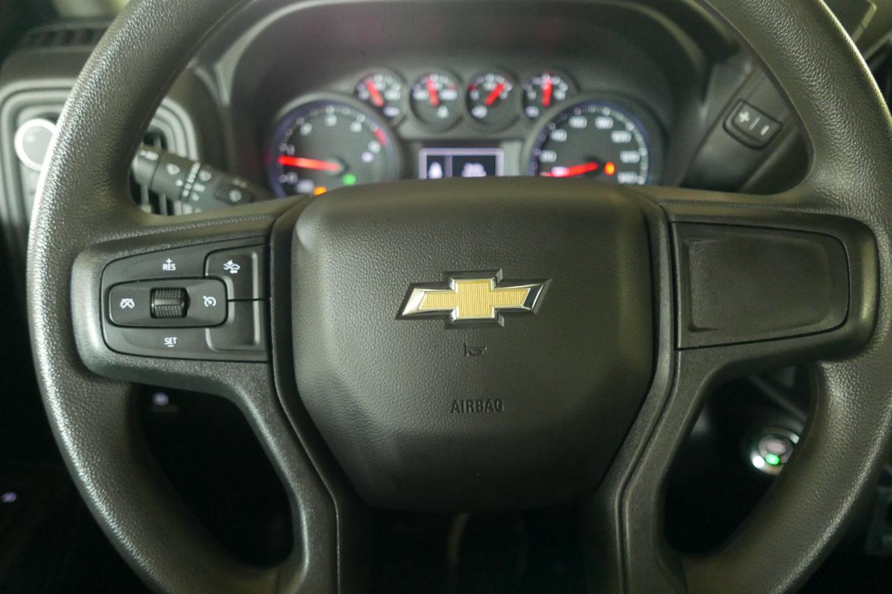 Chevrolet Silverado 2500HD 4WD Crew Cab 172" Work Truck 2025