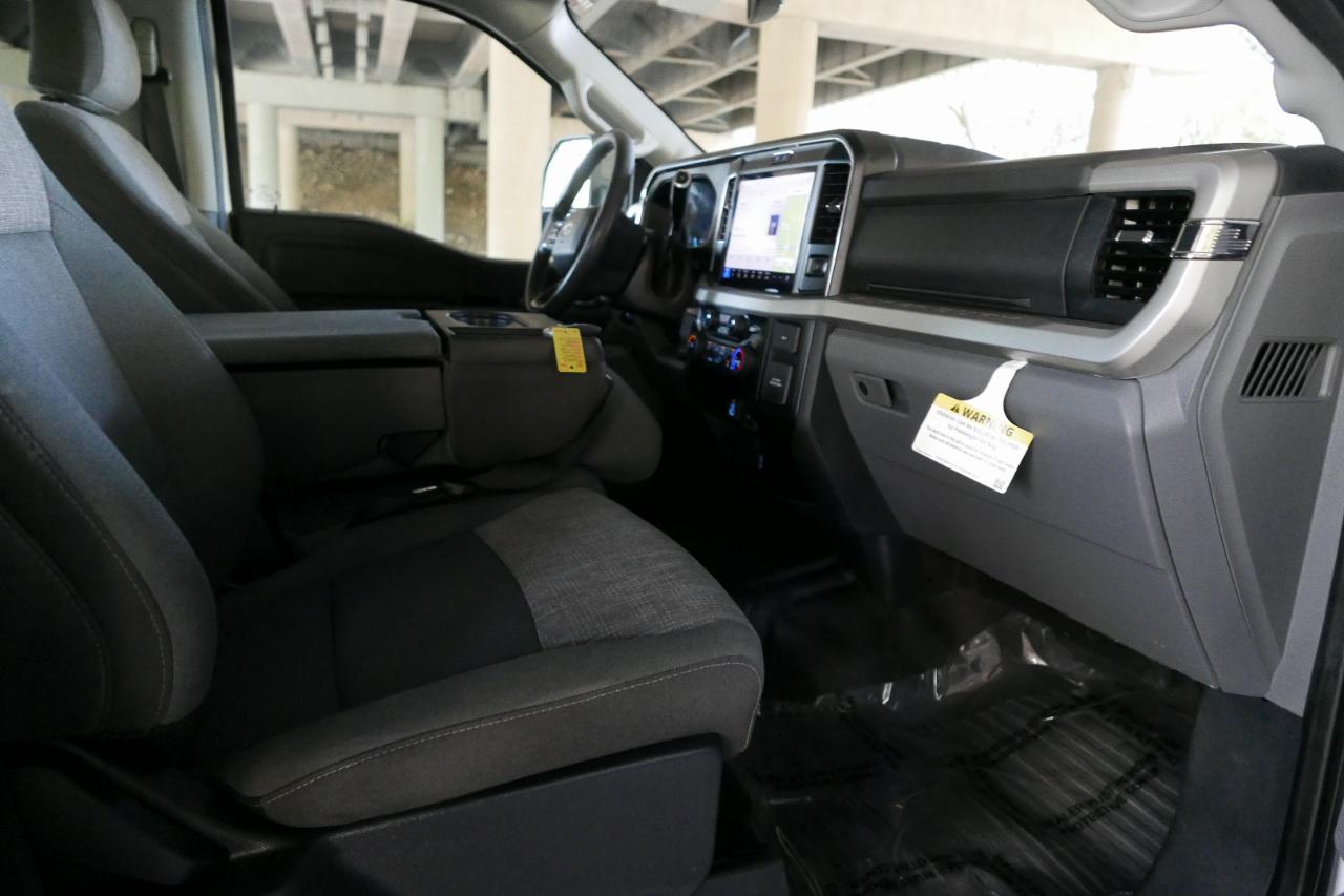 Ford Super Duty F-250 SRW XLT 4WD Crew Cab 8' Box 2025