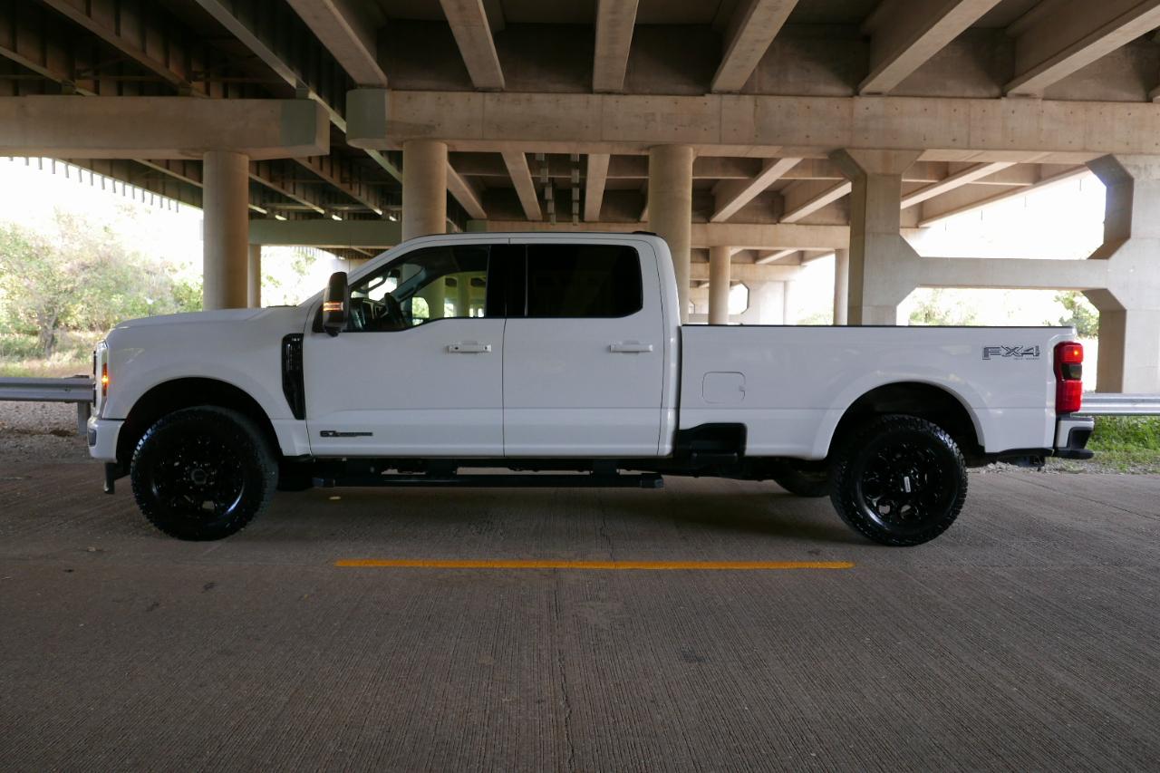 Ford Super Duty F-250 SRW XLT 4WD Crew Cab 8' Box 2025