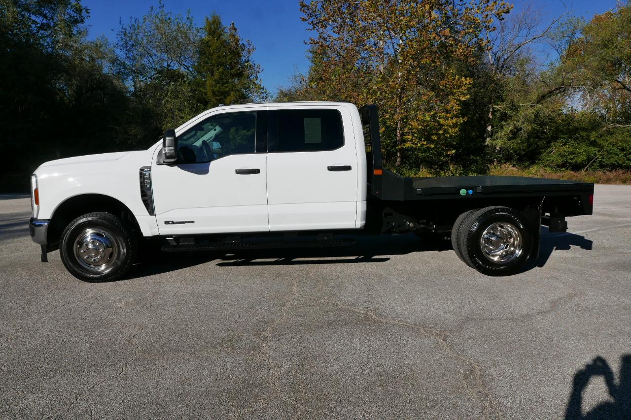 Ford Super Duty F-350 DRW XLT 4WD Crew Cab 8' Box 2026