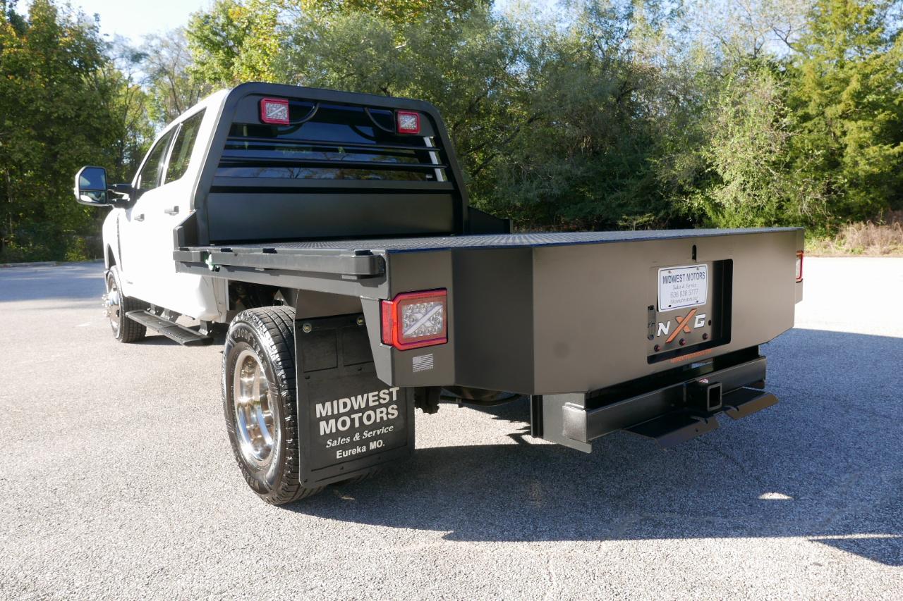 Ford Super Duty F-350 DRW XLT 4WD Crew Cab 8' Box 2026