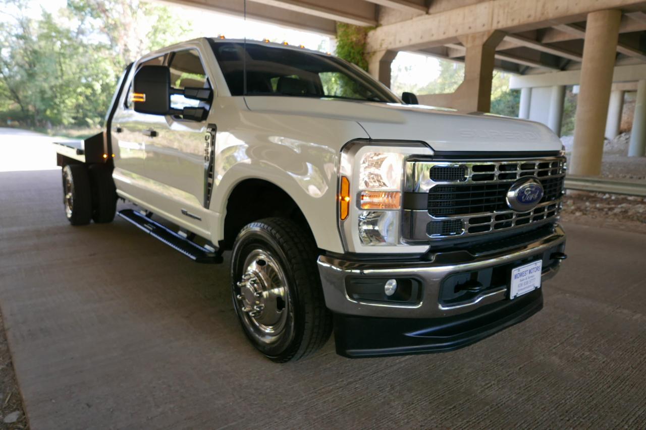 Ford Super Duty F-350 DRW XLT 4WD Crew Cab 8' Box 2026