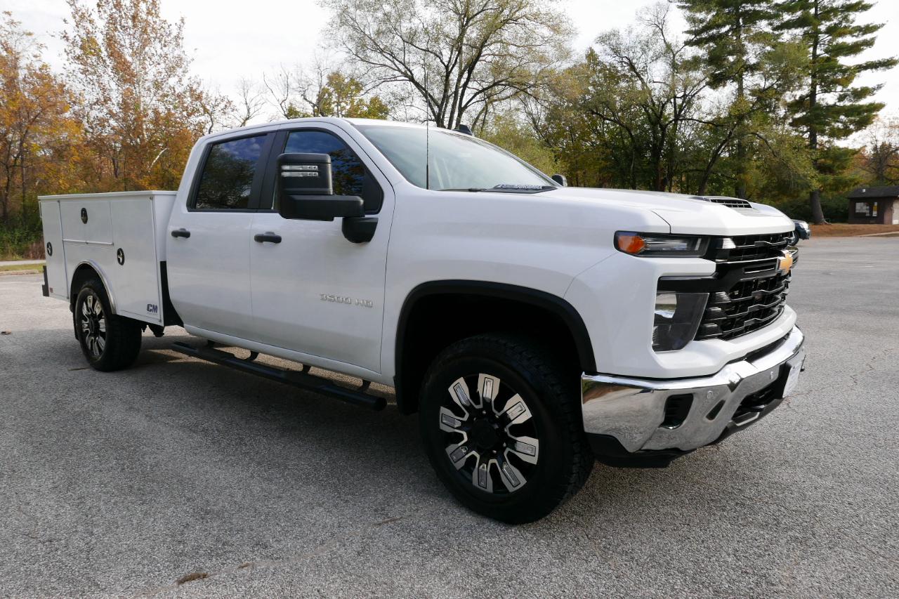 Chevrolet Silverado 3500HD 4WD Crew Cab 172" Work Truck 2025