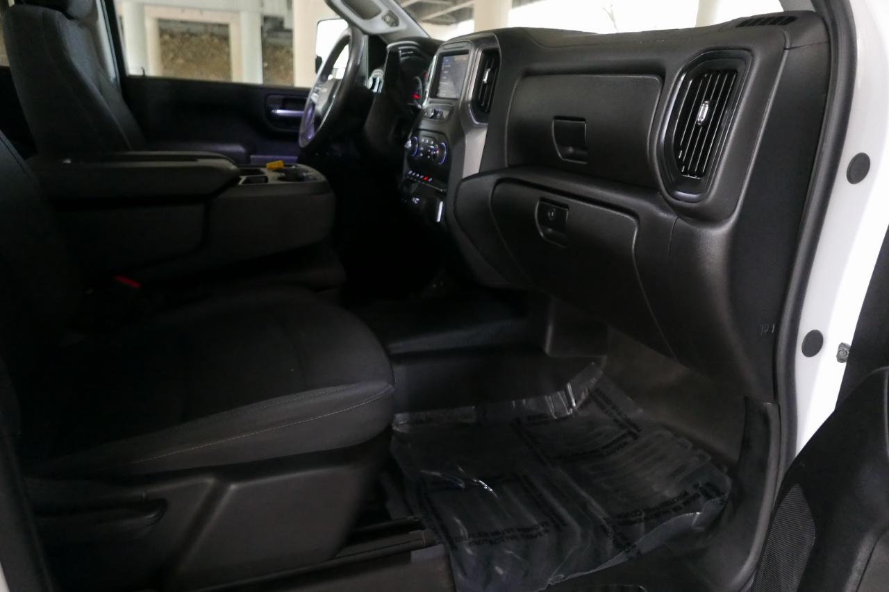 Chevrolet Silverado 3500HD 4WD Crew Cab 172" Work Truck 2025
