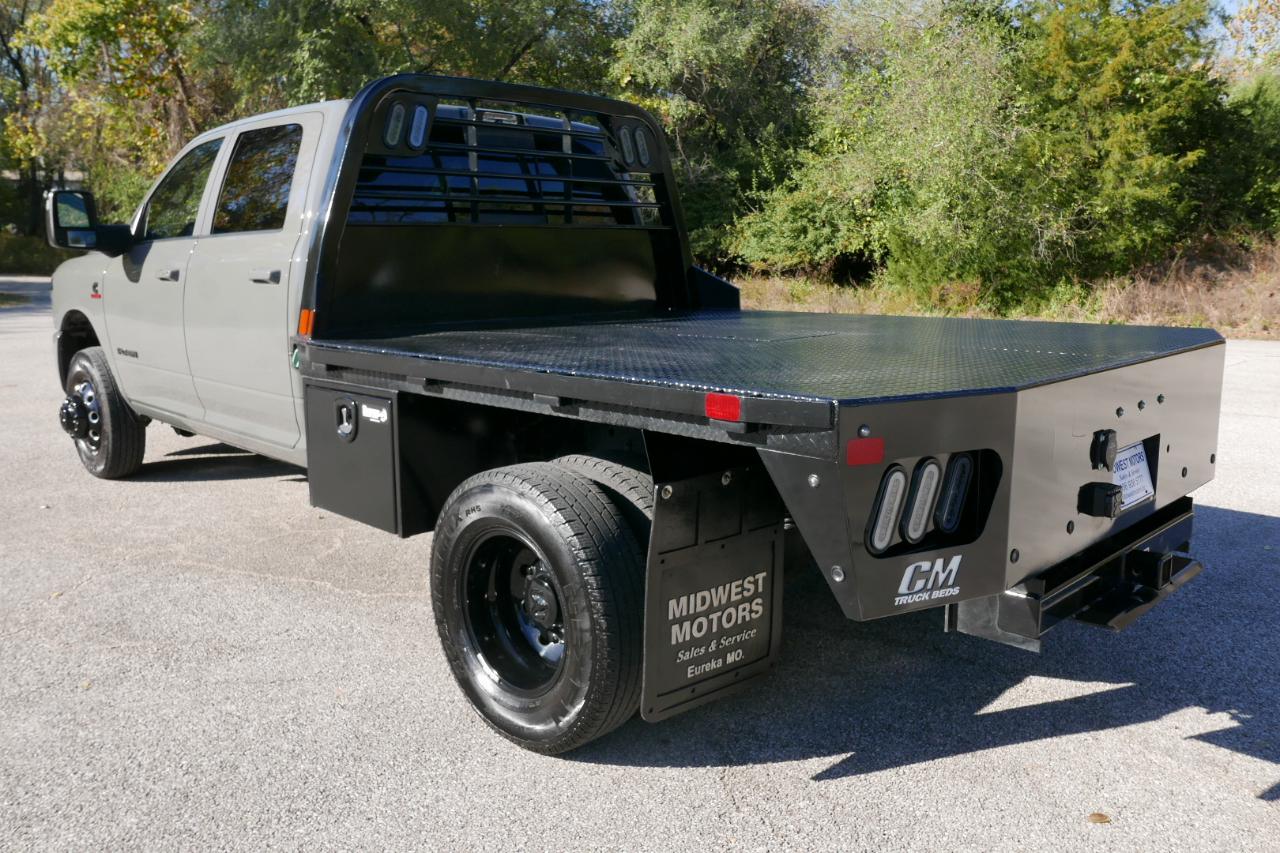 RAM 3500 Laramie 4x4 Crew Cab 8' Box 2026