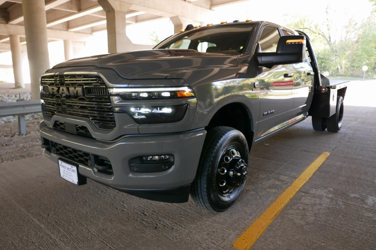 RAM 3500 Laramie 4x4 Crew Cab 8' Box 2026