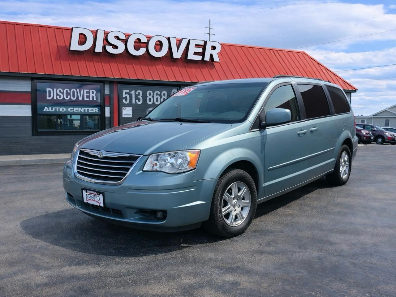Chrysler Town & Country 4dr Wgn Touring 2008