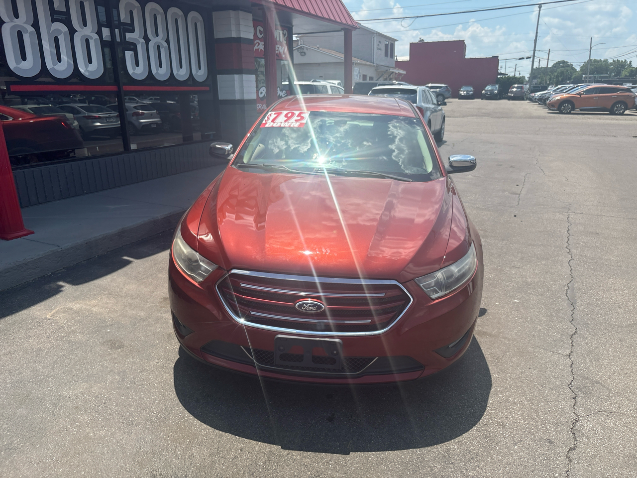 Ford Taurus 4dr Sdn Limited FWD 2014 Ford Taurus 4dr Sdn Limited FWD 2014