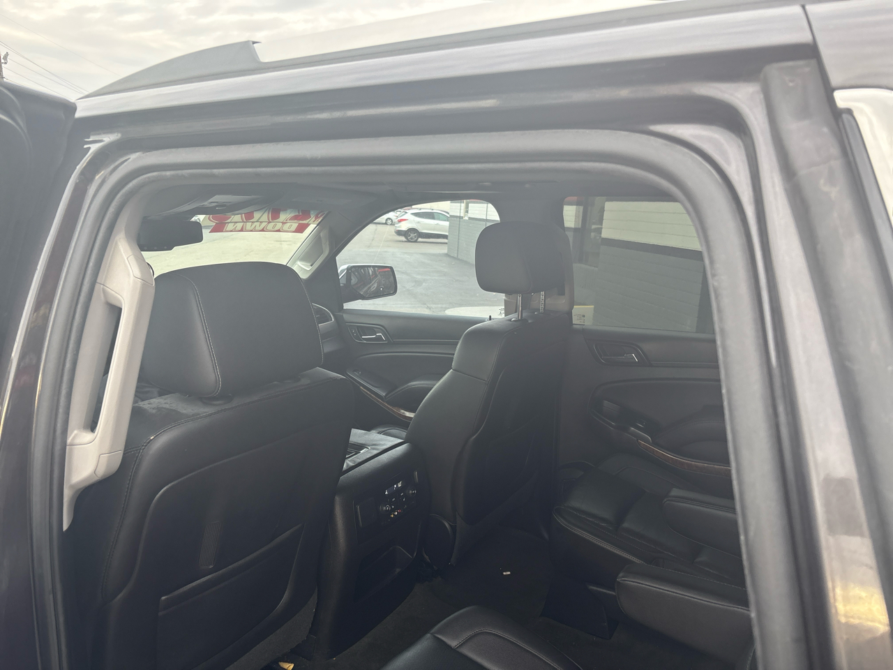 Chevrolet Tahoe 4WD 4dr LTZ 2015