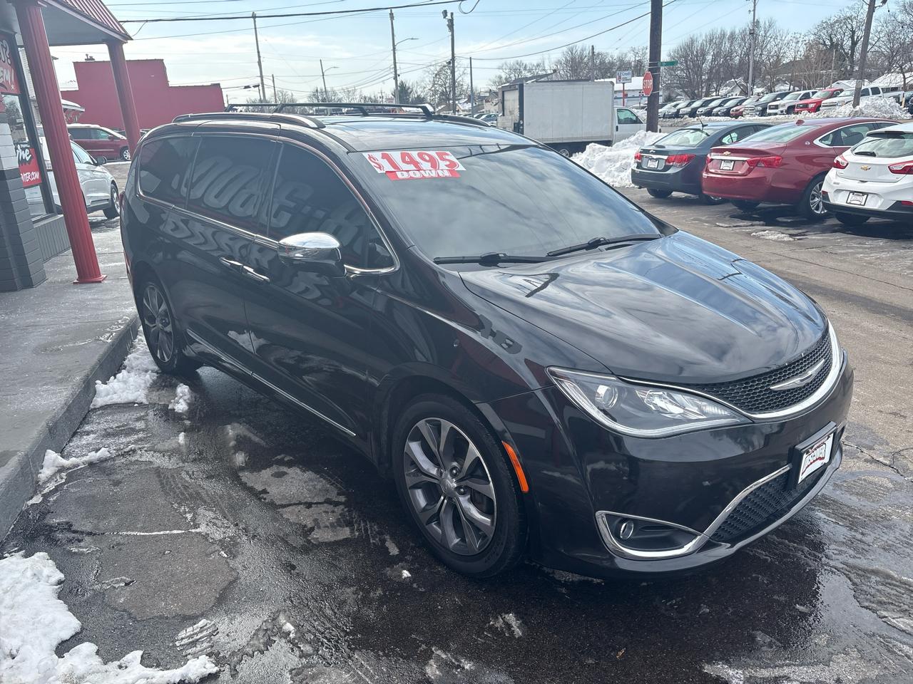 Chrysler Pacifica Limited FWD 2017