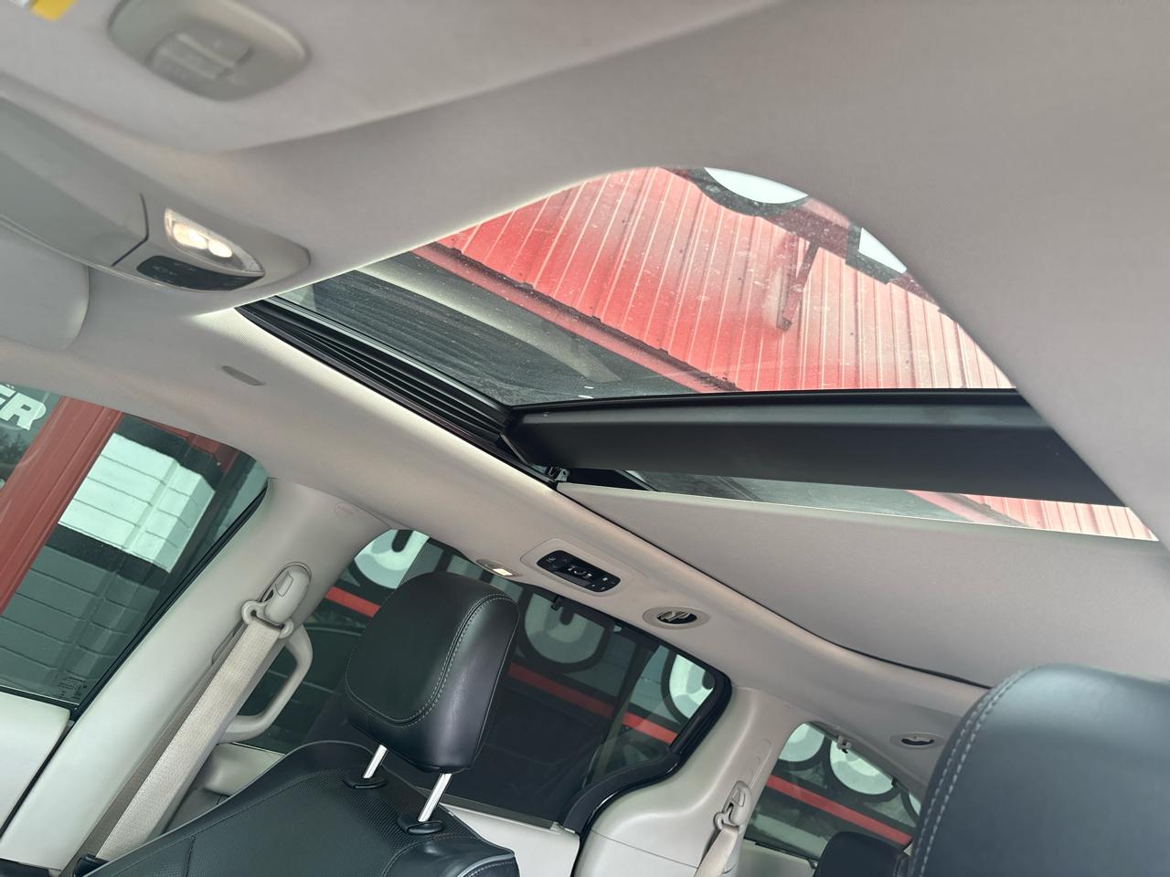 Chrysler Pacifica Limited FWD 2017