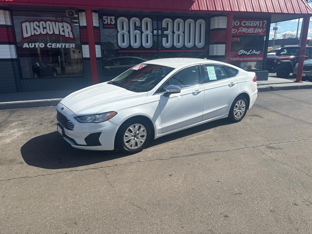 Ford Fusion S FWD 2019