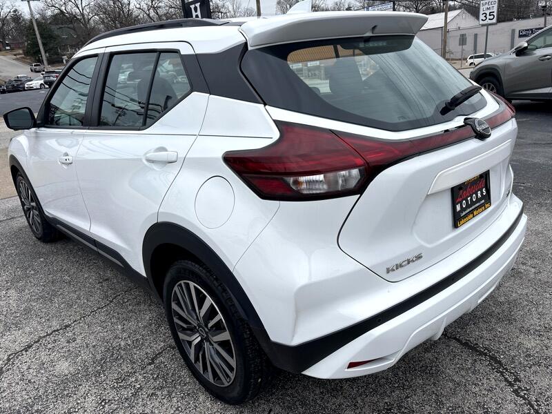 Nissan Kicks SR FWD 2024