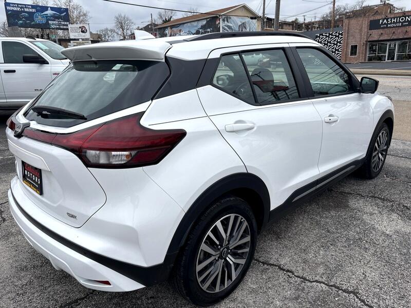 Nissan Kicks SR FWD 2024