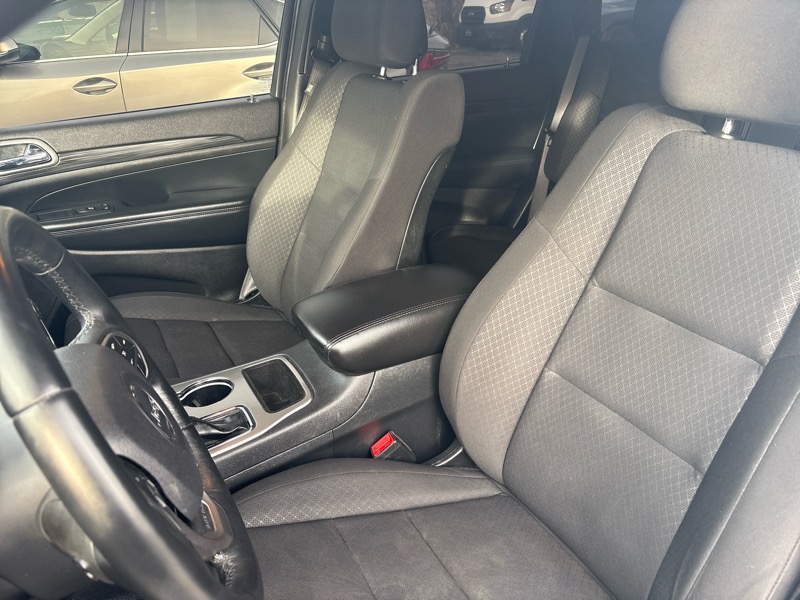 Jeep Grand Cherokee Laredo 4x4 2019