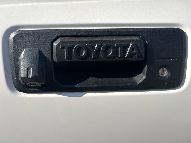 Toyota Tacoma 4WD SR5 Double Cab 5' Bed AT (Natl) 2021