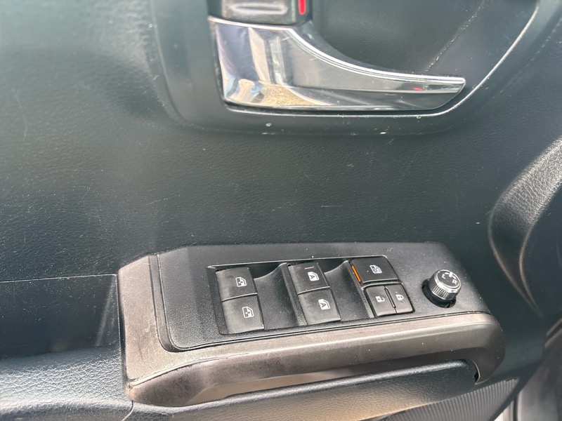 Toyota Tacoma 4WD Double Cab V6 MT TRD Off Road (Natl) 2016