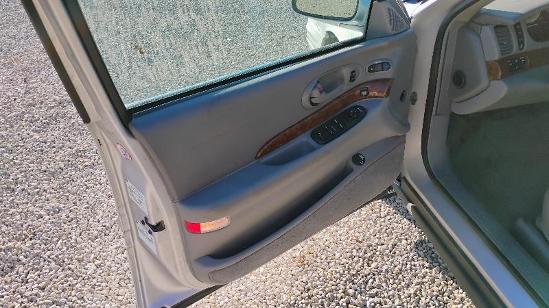 Buick LeSabre 4dr Sdn Limited 2002