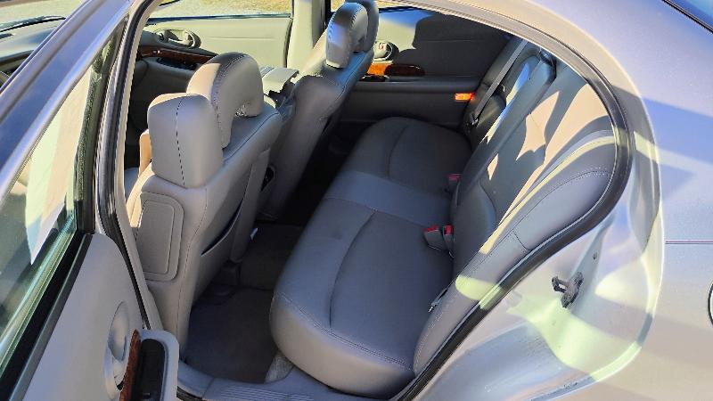 Buick LeSabre 4dr Sdn Limited 2002