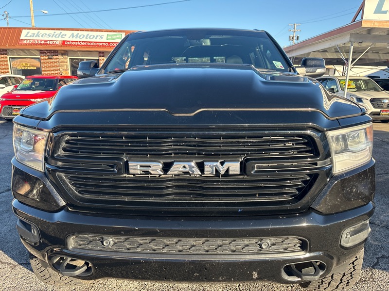 RAM 1500 Laramie 4x4 Crew Cab 5'7" Box 2019