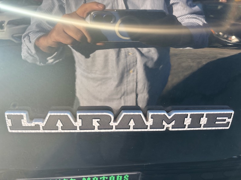 RAM 1500 Laramie 4x4 Crew Cab 5'7" Box 2019