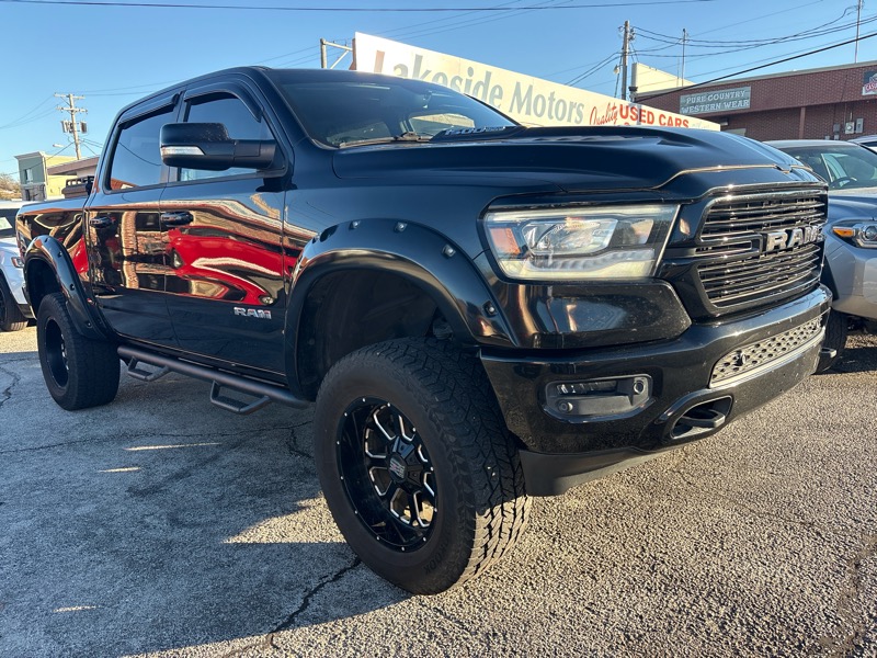 RAM 1500 Laramie 4x4 Crew Cab 5'7" Box 2019