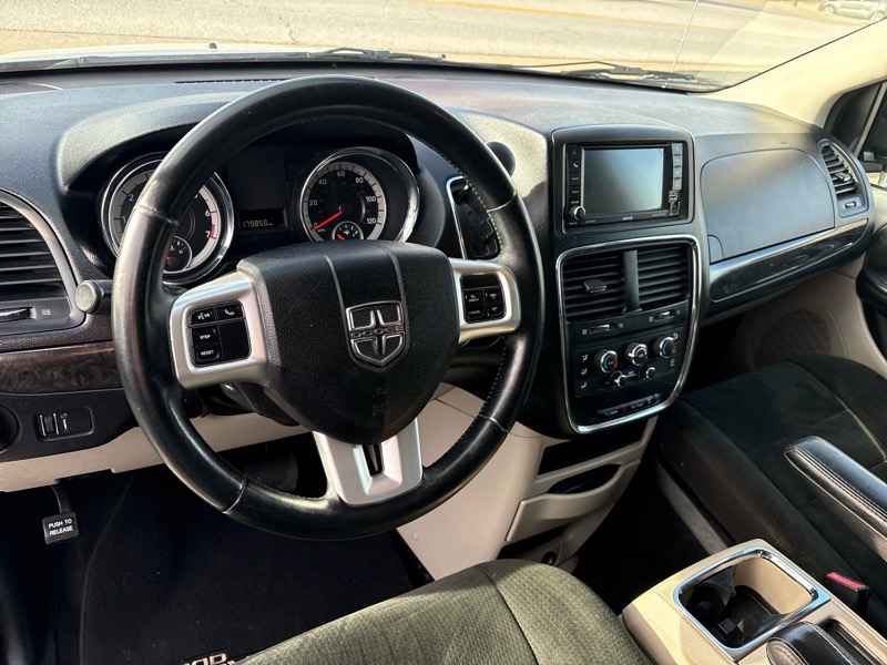 Dodge Grand Caravan 4dr Wgn SXT 2012