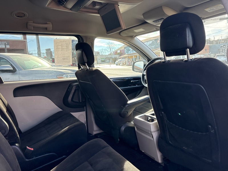 Dodge Grand Caravan 4dr Wgn SXT 2012