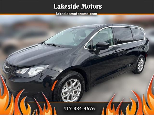 2022 Chrysler Voyager LX FWD