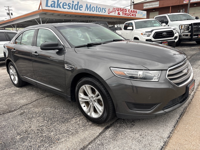 Ford Taurus SE FWD 2019