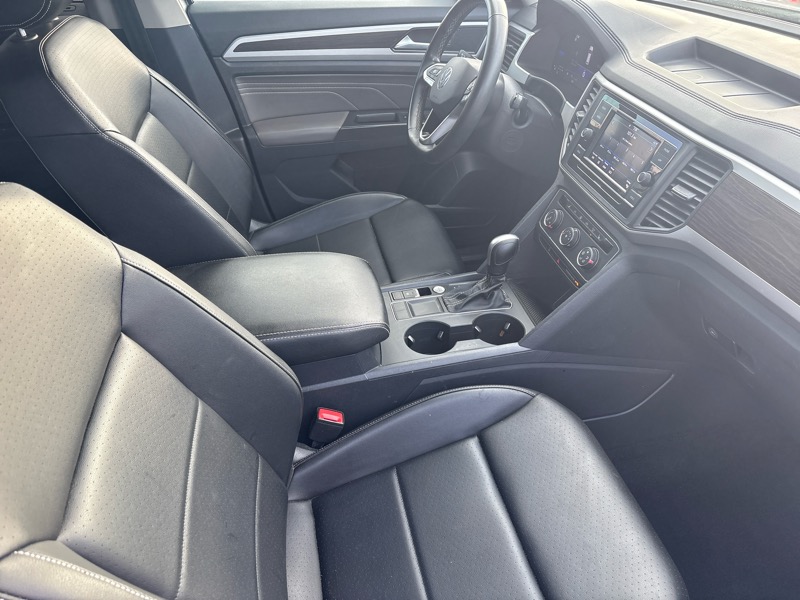 Volkswagen Atlas 2.0T SE FWD 2022