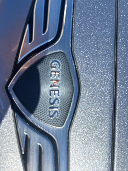 Genesis GV80 2.5T Standard AWD 2025