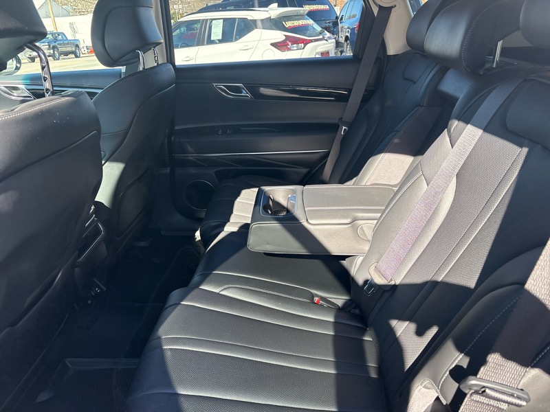 Genesis GV80 2.5T Standard AWD 2025