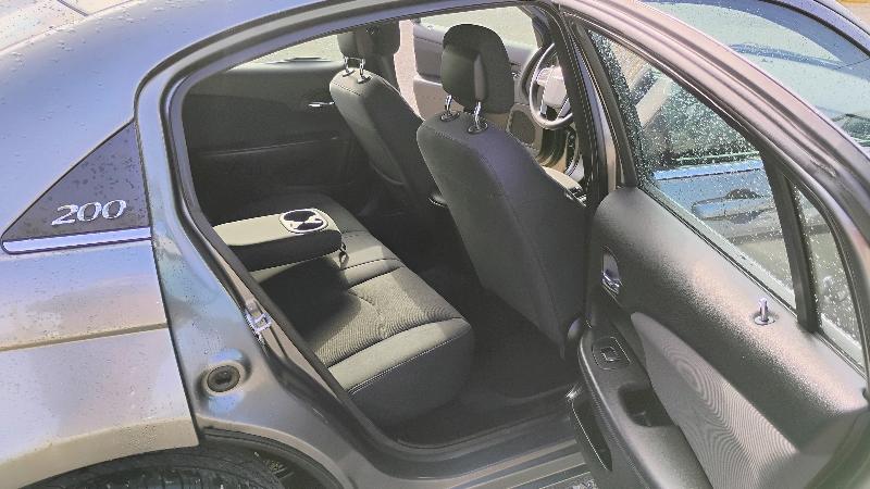 Chrysler 200 4dr Sdn Touring 2013